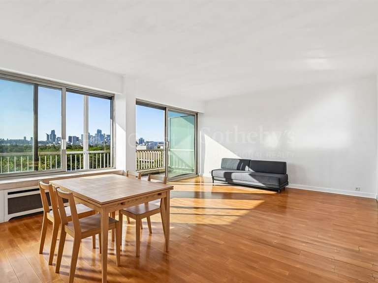 Appartement Paris 16e - 2 chambres - 85m²