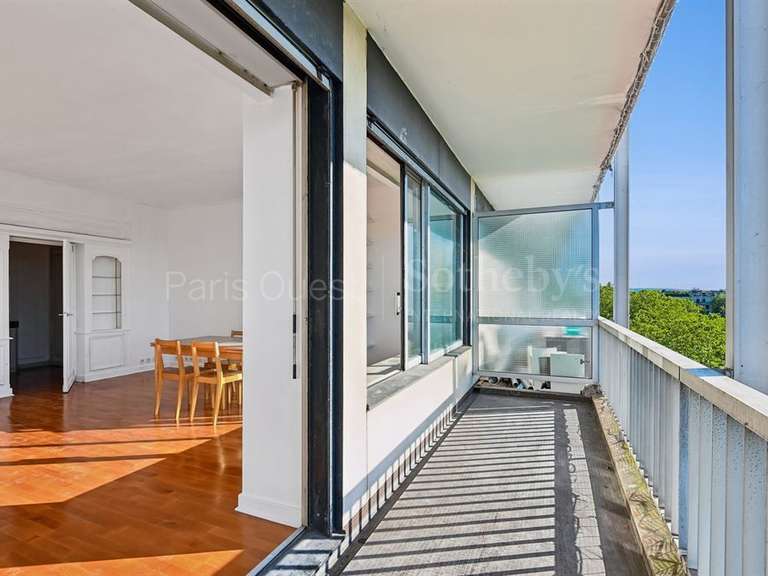 Appartement Paris 16e - 2 chambres - 85m²
