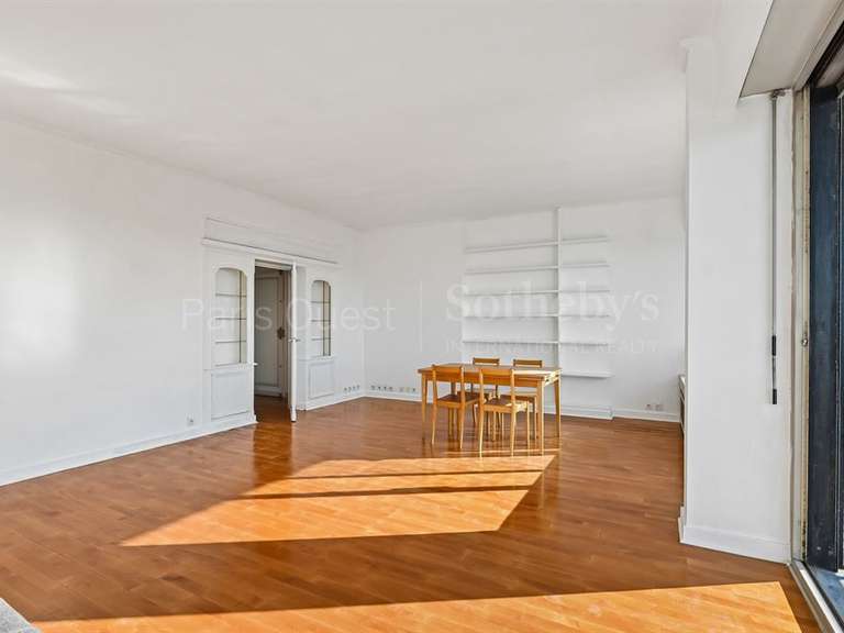 Appartement Paris 16e - 2 chambres - 85m²