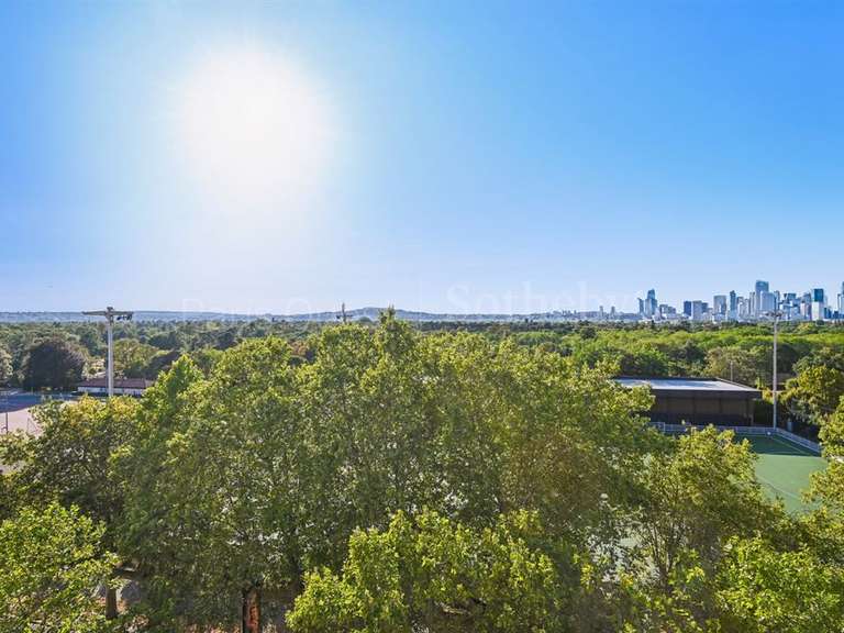 Appartement Paris 16e - 2 chambres - 85m²