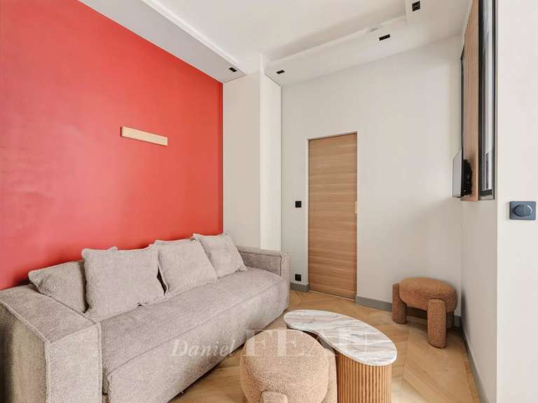 Appartement Paris 16e - 16m²