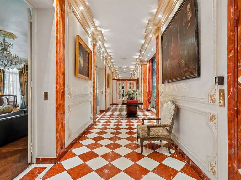 Appartement Paris 16e - 4 chambres - 254m²