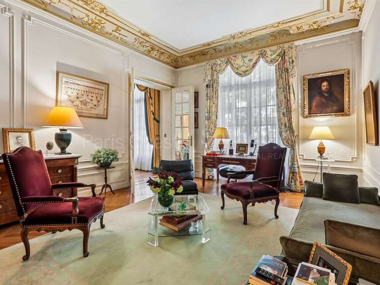 Appartement Paris 16e - 4 chambres - 254m²