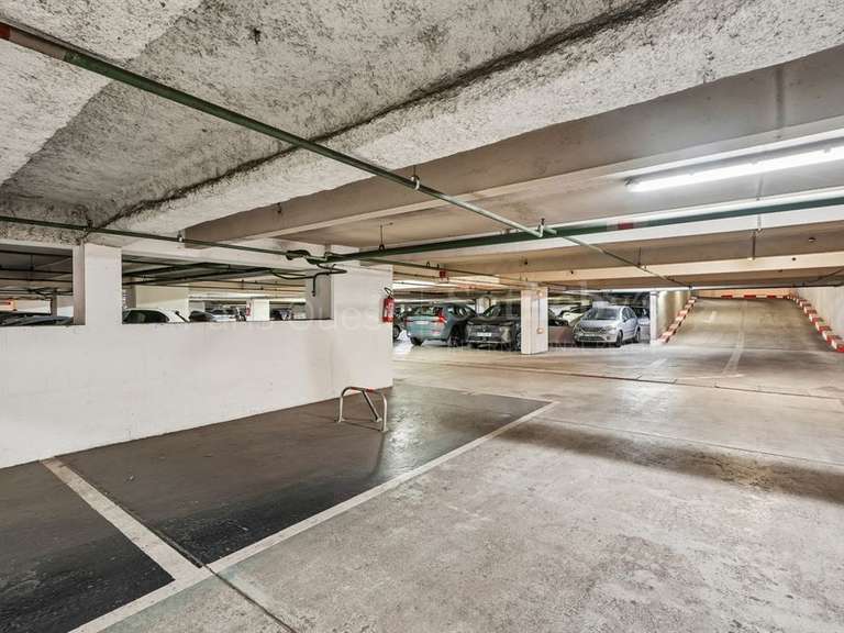 Appartement Paris 16e - 2 chambres - 80m²