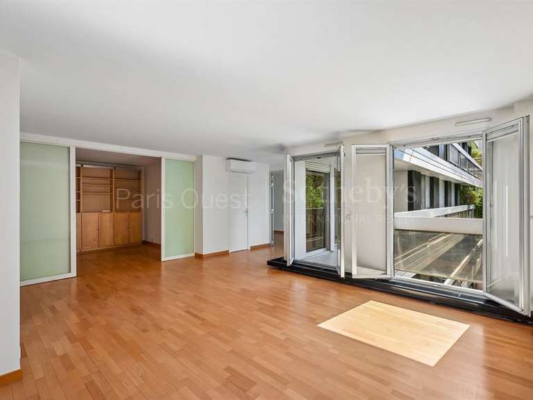 Appartement Paris 16e - 2 chambres - 80m²