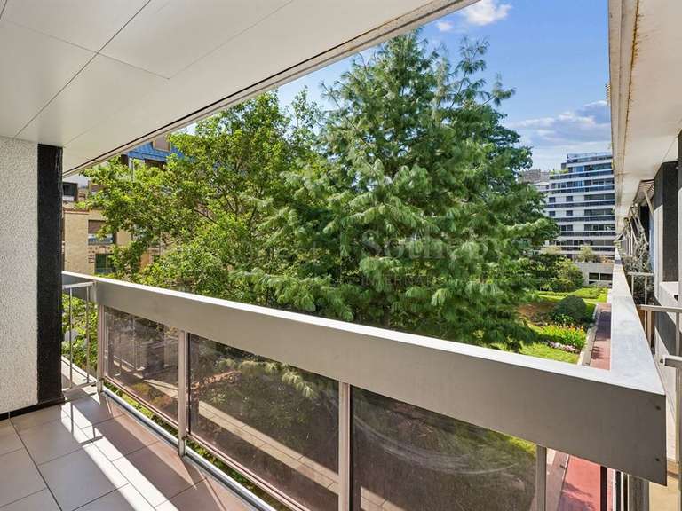 Appartement Paris 16e - 2 chambres - 80m²