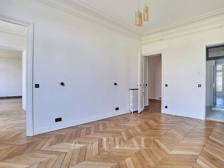 Apartment Paris 16e - 5 bedrooms - 220m²