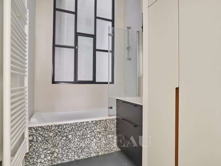 Apartment Paris 16e - 5 bedrooms - 220m²