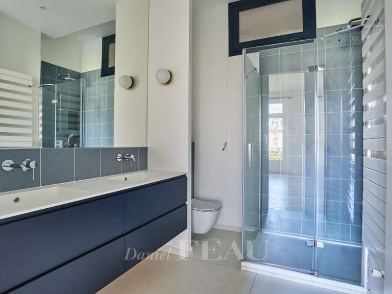 Apartment Paris 16e - 5 bedrooms - 220m²