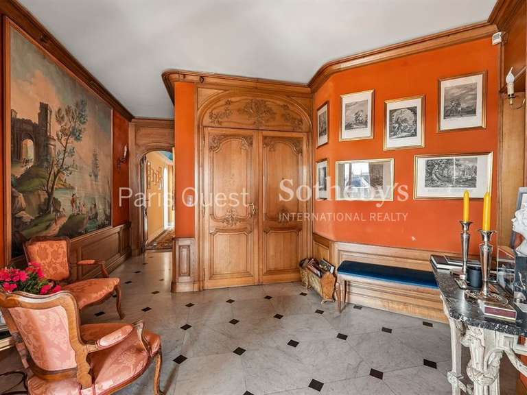 Appartement Paris 16e - 3 chambres - 177m²