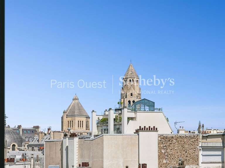 Appartement Paris 16e - 3 chambres - 177m²