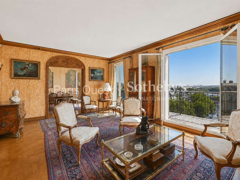Appartement Paris 16e - 3 chambres - 177m²