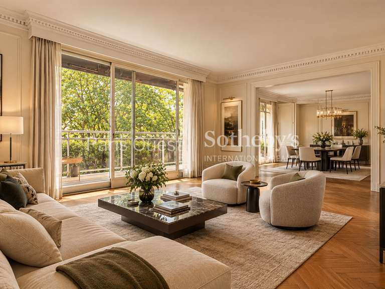Appartement Paris 16e - 3 chambres - 178m²