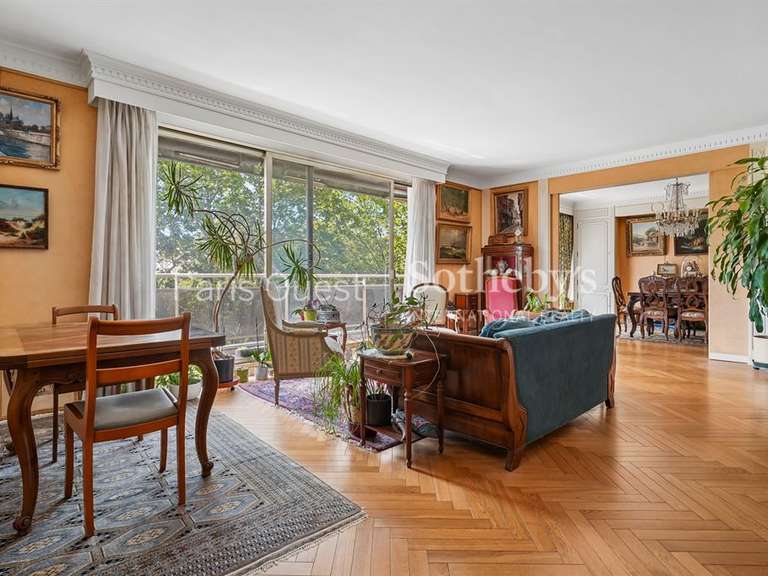 Appartement Paris 16e - 3 chambres - 178m²