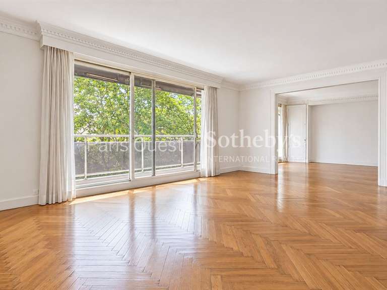 Apartment Paris 16e - 3 bedrooms - 178m²
