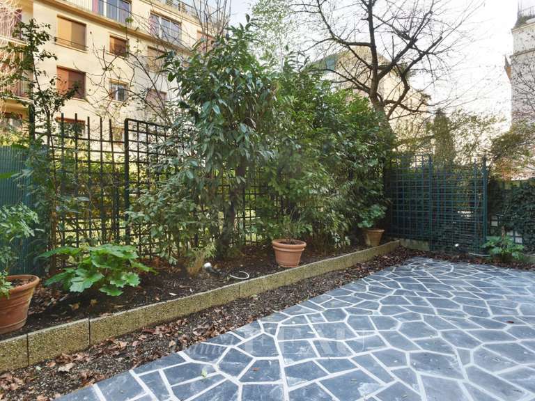 Appartement Paris 16e - 1 chambre - 93m²