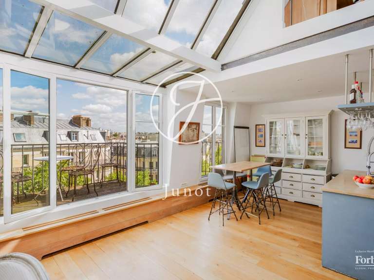 Appartement Paris 16e - 3 chambres - 127m²