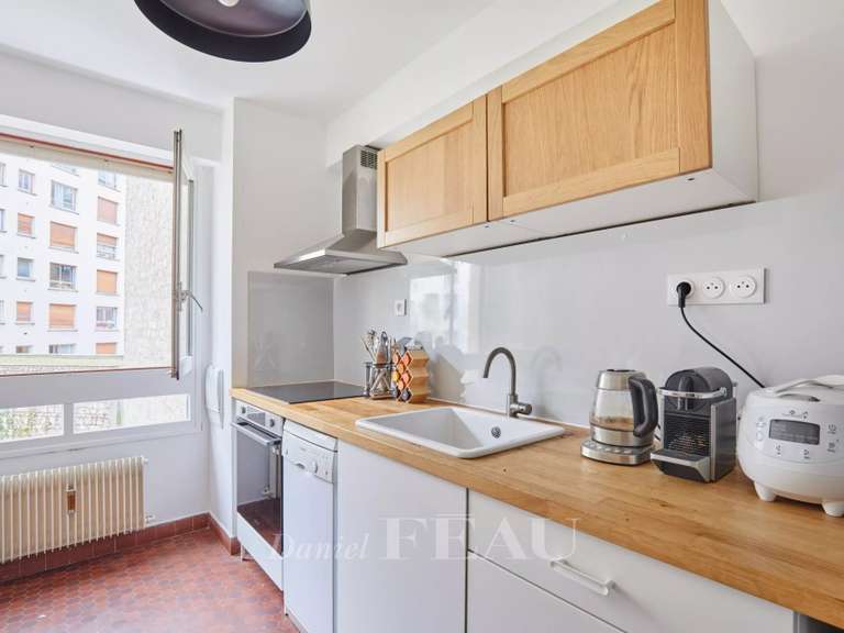 Appartement Paris 16e - 2 chambres - 66m²