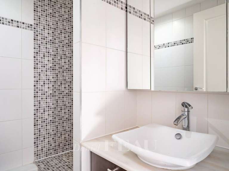 Appartement Paris 16e - 4 chambres - 180m²