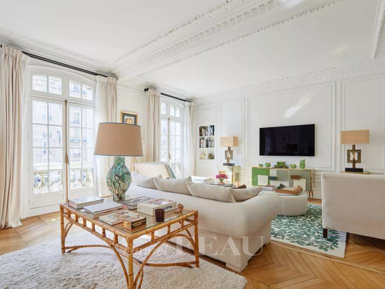 Appartement Paris 16e - 4 chambres - 230m²