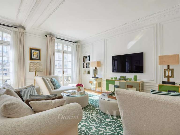 Appartement Paris 16e - 4 chambres - 230m²