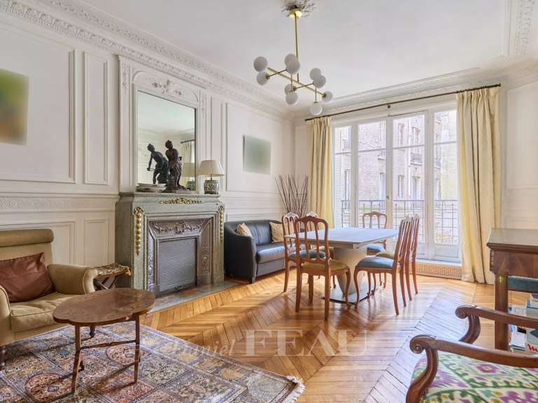 Appartement Paris 16e - 4 chambres - 182m²