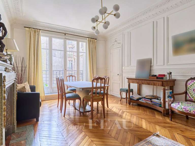 Appartement Paris 16e - 4 chambres - 182m²