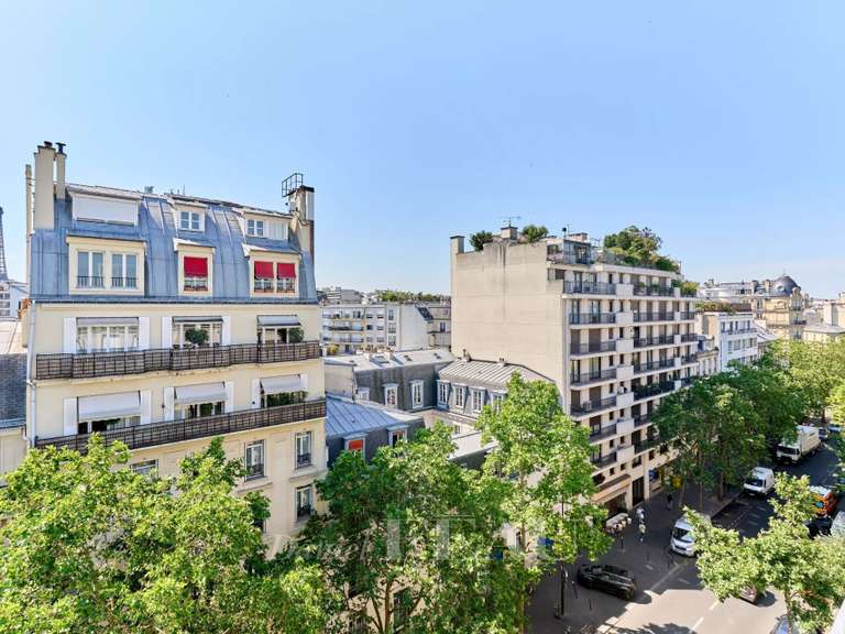 Appartement Paris 16e - 3 chambres - 124m²