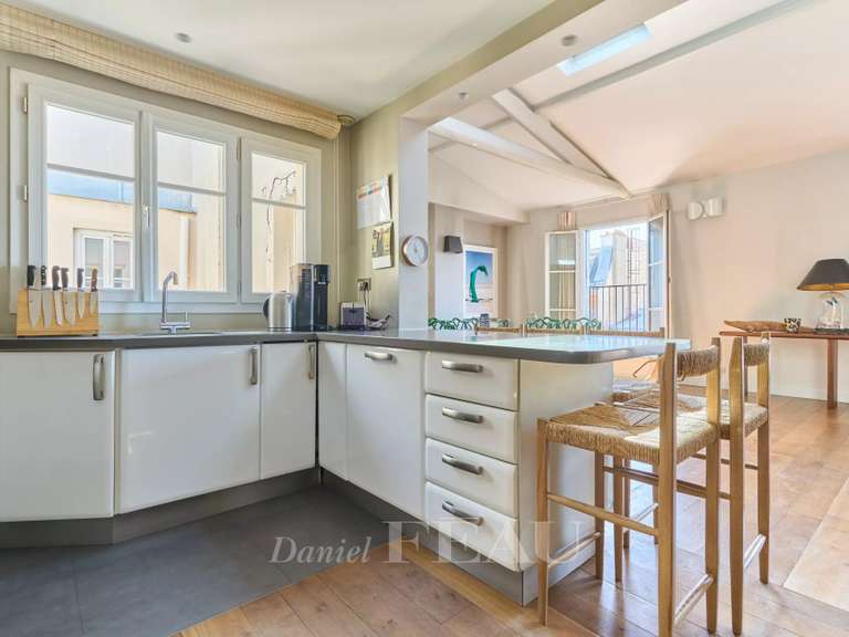Appartement Paris 16e - 3 chambres - 124m²