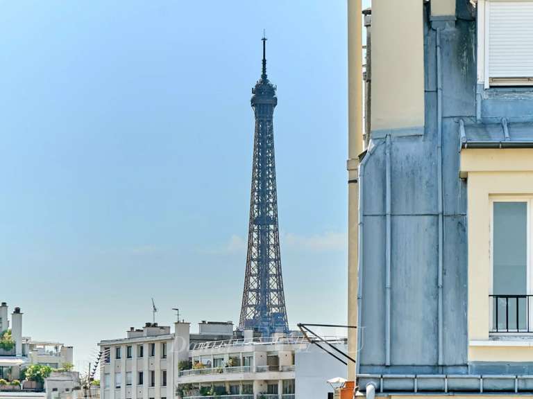 Appartement Paris 16e - 3 chambres - 124m²