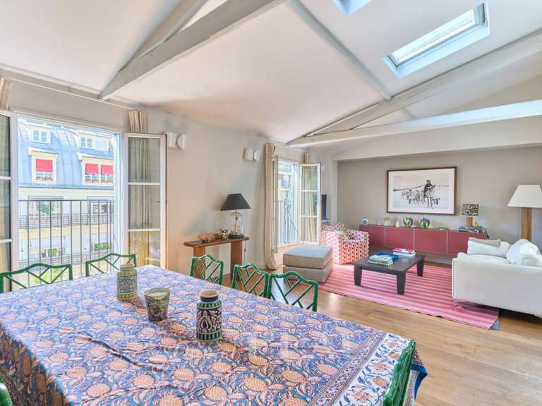 Appartement Paris 16e - 3 chambres - 124m²