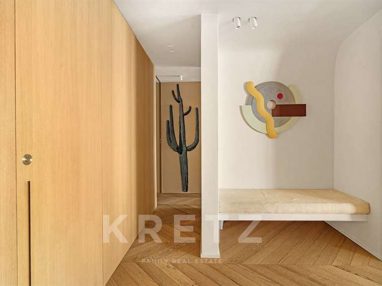 Appartement Paris 16e - 2 chambres - 130m²