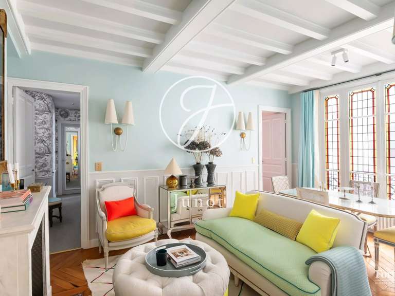 Appartement Paris 16e - 3 chambres - 84m²