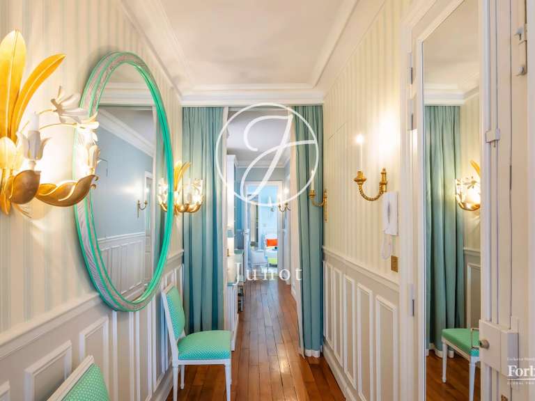 Appartement Paris 16e - 3 chambres - 84m²