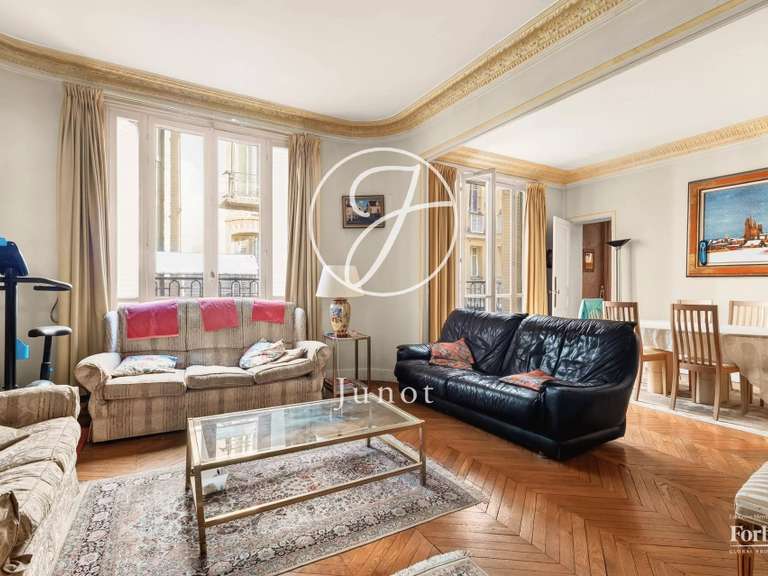 Appartement Paris 16e - 3 chambres - 104m²