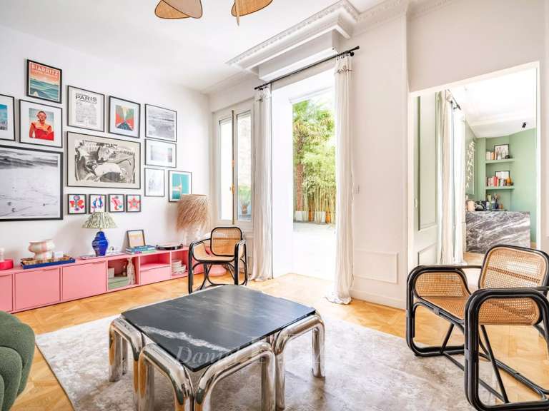 Appartement Paris 16e - 3 chambres - 138m²