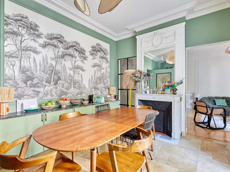 Appartement Paris 16e - 3 chambres - 138m²