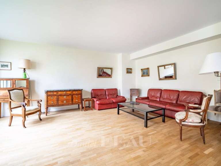 Appartement Paris 16e - 2 chambres - 102m²