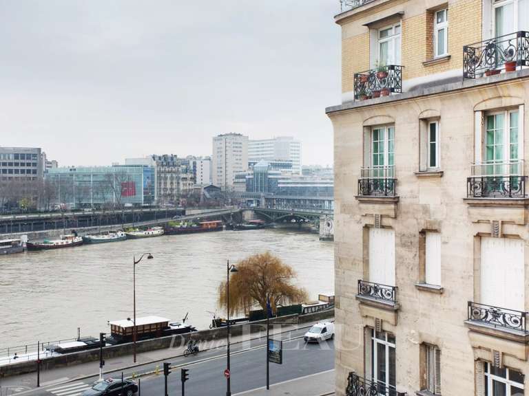 Appartement Paris 16e - 2 chambres - 76m²