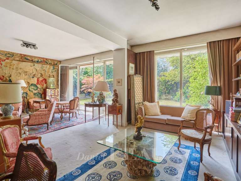 Appartement Paris 16e - 3 chambres - 123m²
