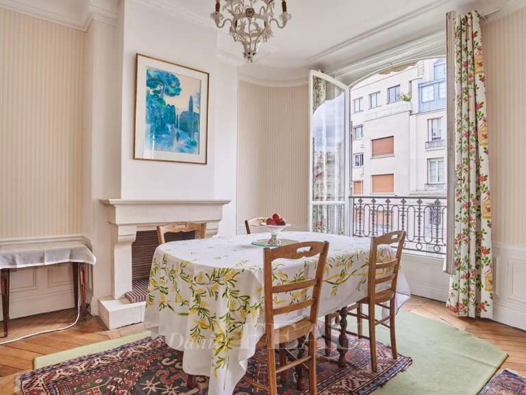 Appartement Paris 16e - 1 chambre - 51m²