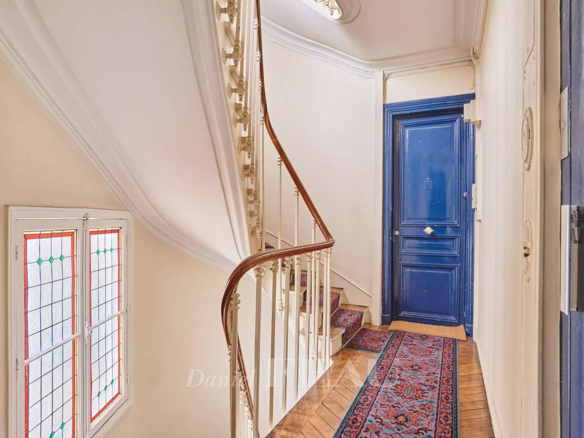 Apartment Paris 16e