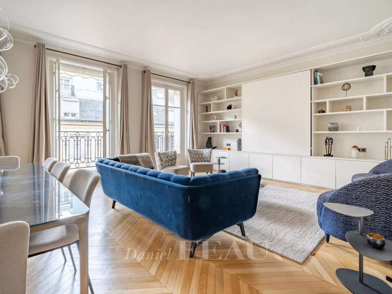 Appartement Paris 16e - 4 chambres - 201m²