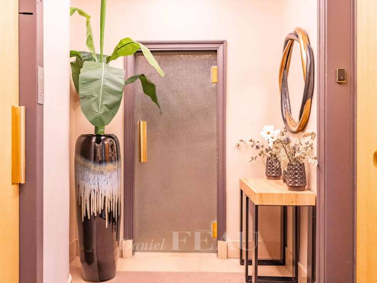 Appartement Paris 16e - 3 chambres - 194m²