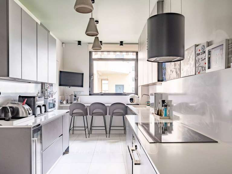 Appartement Paris 16e - 3 chambres - 194m²