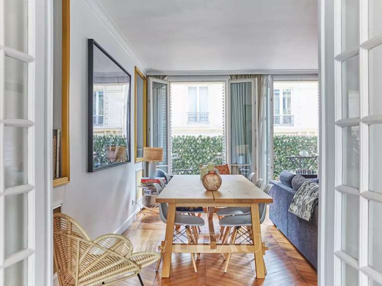 Apartment Paris 16e - 3 bedrooms - 137m²
