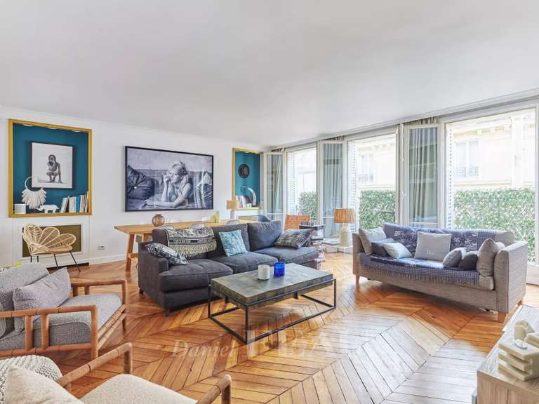 Apartment Paris 16e - 3 bedrooms - 137m²