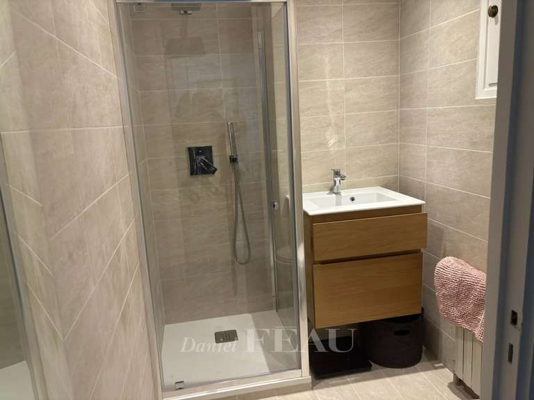 Apartment Paris 16e - 3 bedrooms - 137m²
