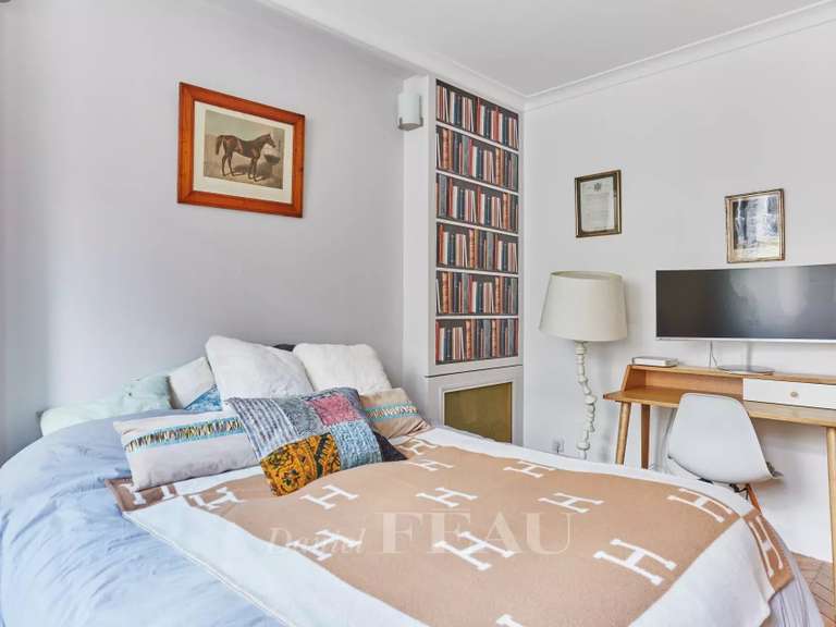 Apartment Paris 16e - 3 bedrooms - 137m²