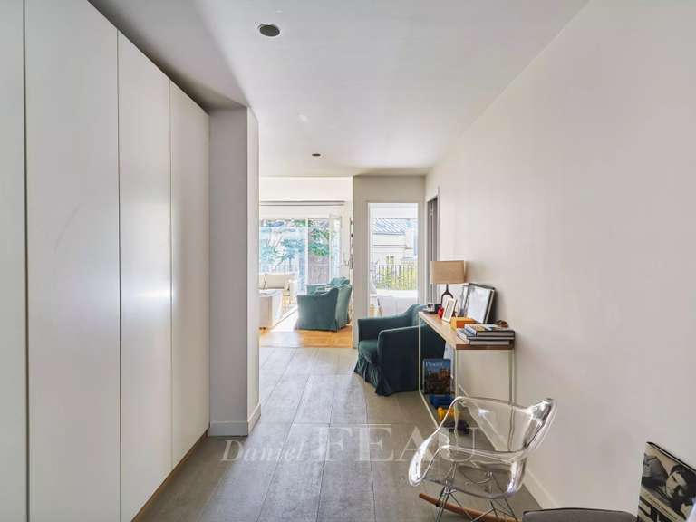 Appartement Paris 16e - 2 chambres - 100m²